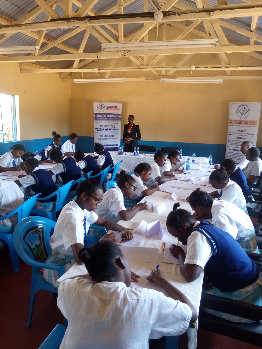 g1_cbo's tweet photo. It was a wonderful mental health club training and general talk at St. Rita Girls High School under Global Youth Mobilization Fund.

Together we can ensure mental health for all.
Let us make it happen! 
@gymobilization @TharakaNithiCou https://t.co/qOnwiohpsR