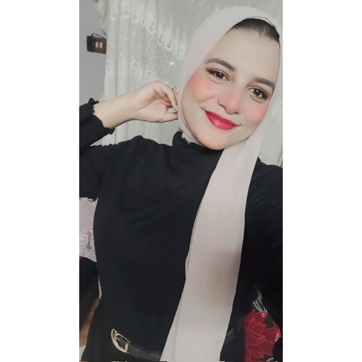 ElfulReham's tweet photo. #NewProfilePic https://t.co/3w4Bc5WCRL