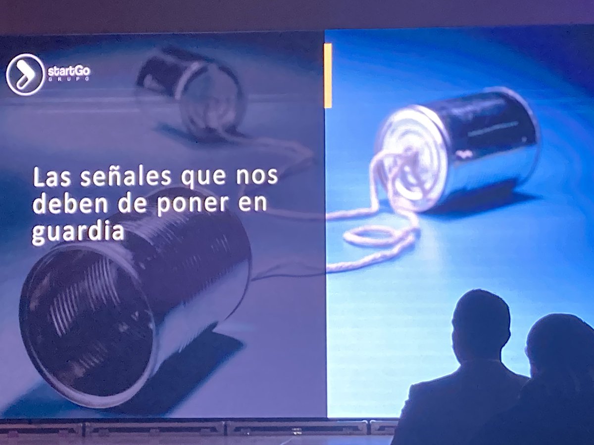 VINI2585's tweet photo. “Súmate a las Súper Ventas” by Oscar Aguilera de SrartGo en el Social Media Day 2022 en Quito #SMDayEc #SMDEc https://t.co/G8wBKYEX44