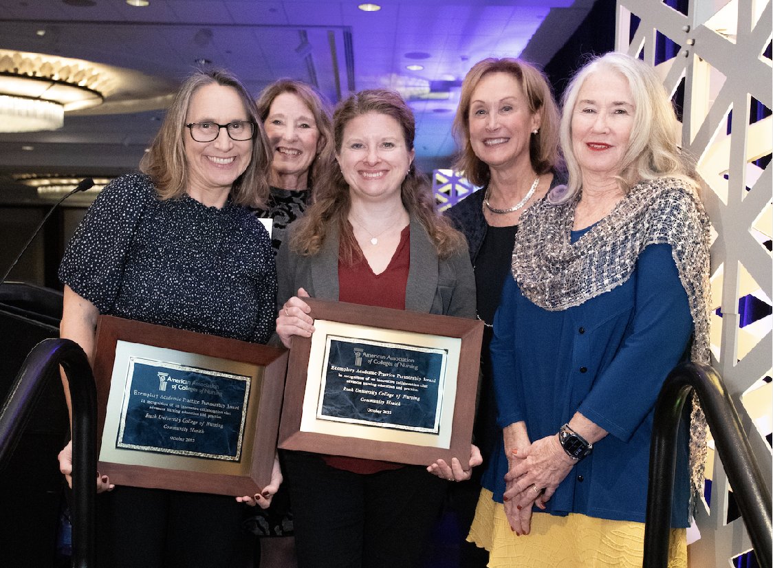 AACNursing's tweet photo. This year, @RushUNursing &amp; @CommHealthChi have demonstrated how the power of collaboration can advance #nursing practice. We’re proud to recognize them as one of this year’s Exemplary Academic Practice Partnership Awardees! #AACNfall22 https://t.co/Ep1b2g7WNz