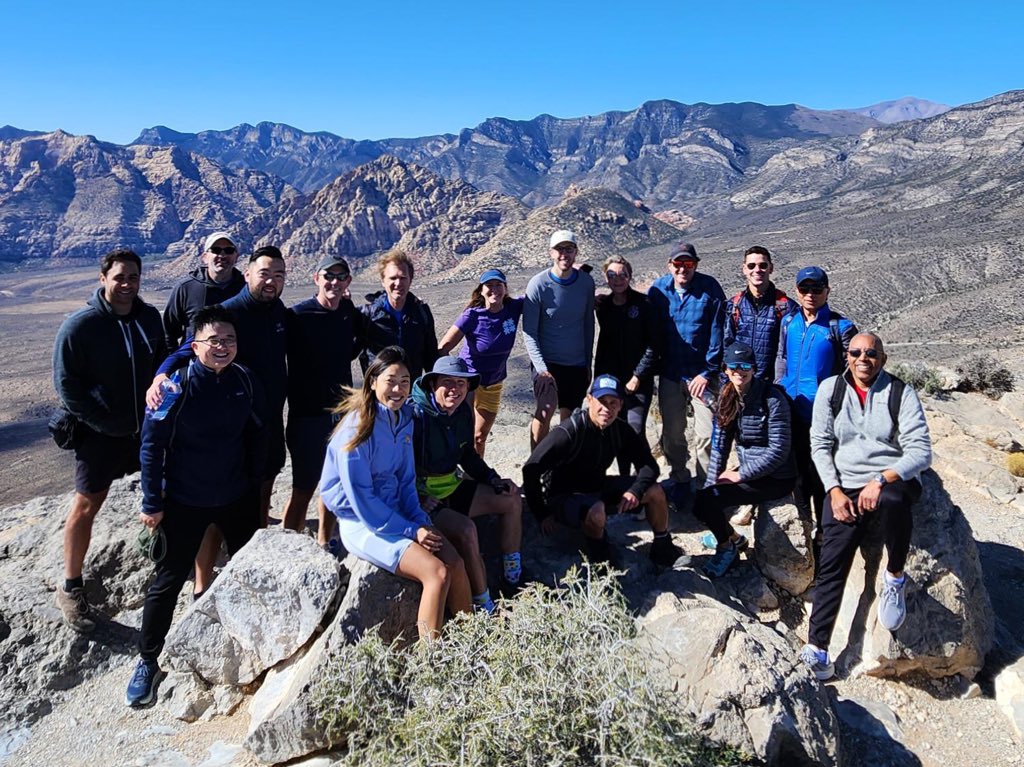 Brian_D_Ward's tweet photo. Challenging hike @money2020 - but worth it to make some new friends! Thx @AaronSuplizio https://t.co/O6qiiir0CZ