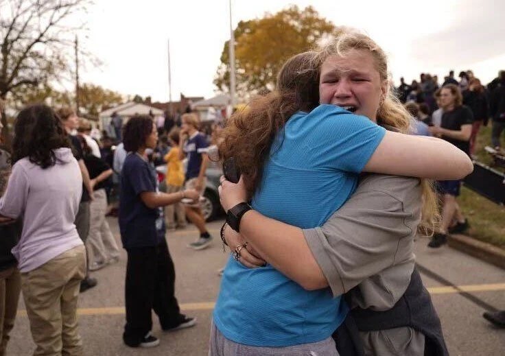 shannonrwatts's tweet photo. BREAKING: Two people are dead - a woman and teen girl - and seven are wounded after a shooting this morning at Central Visual &amp; Performing Arts High School in St. Louis.

We’re the only high income country where children aren’t safe in their schools.

📷 by Jordan Opp @stltoday https://t.co/g9ghZisf5c
