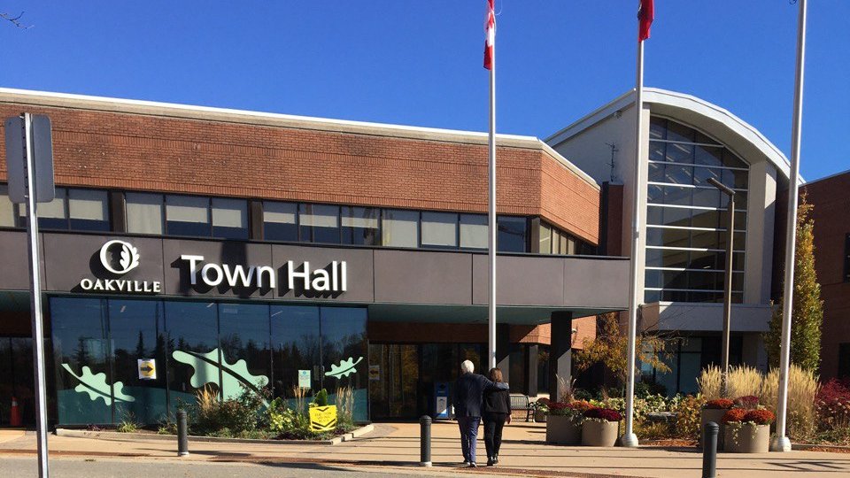 JuliaHannaOak's tweet photo. We did it! Brian and I voted this morning at #Oakville Town Hall! 😍Thanks to everyone supporting my Julia Hanna for Oakville Mayor campaign. Voting polls are open today until 8pm. All info you need to vote in Oakville is posted at https://t.co/WQduyRE3Vs #MayorForAll #VoteJulia https://t.co/vDJ7oYcjIL
