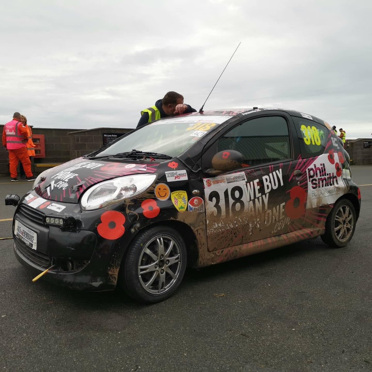 DD_drinks's tweet photo. We still have a couple of spaces left for the @MM_RoR @angleseycircuit in one out mighty C1’s 🏎💨

Includes Friday am testing, all tyres, fuel, catering for the weekend and some beer 😬🍺🍺

You too could drive a lovely clean car at Anglesey 👇😁🤣

Drop me a message 👍 https://t.co/Tf8QIAegCI