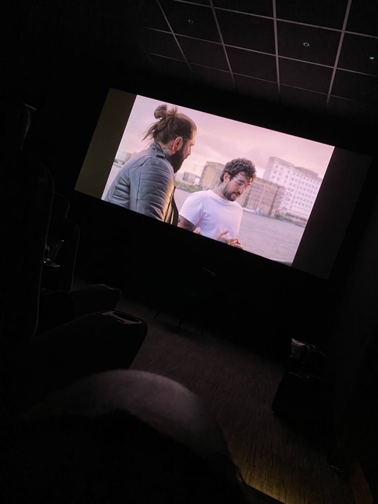 HeresTommy's tweet photo. Incredible couple of days in Manchester watching our film The £1.7 Million Haircut on the big screen, delivering #BarberTalk training and providing a @TheLionsBarbers pop up at Manchester Piccadilly 🚆 with @adeleandmaddie https://t.co/5WLb9iVJmz