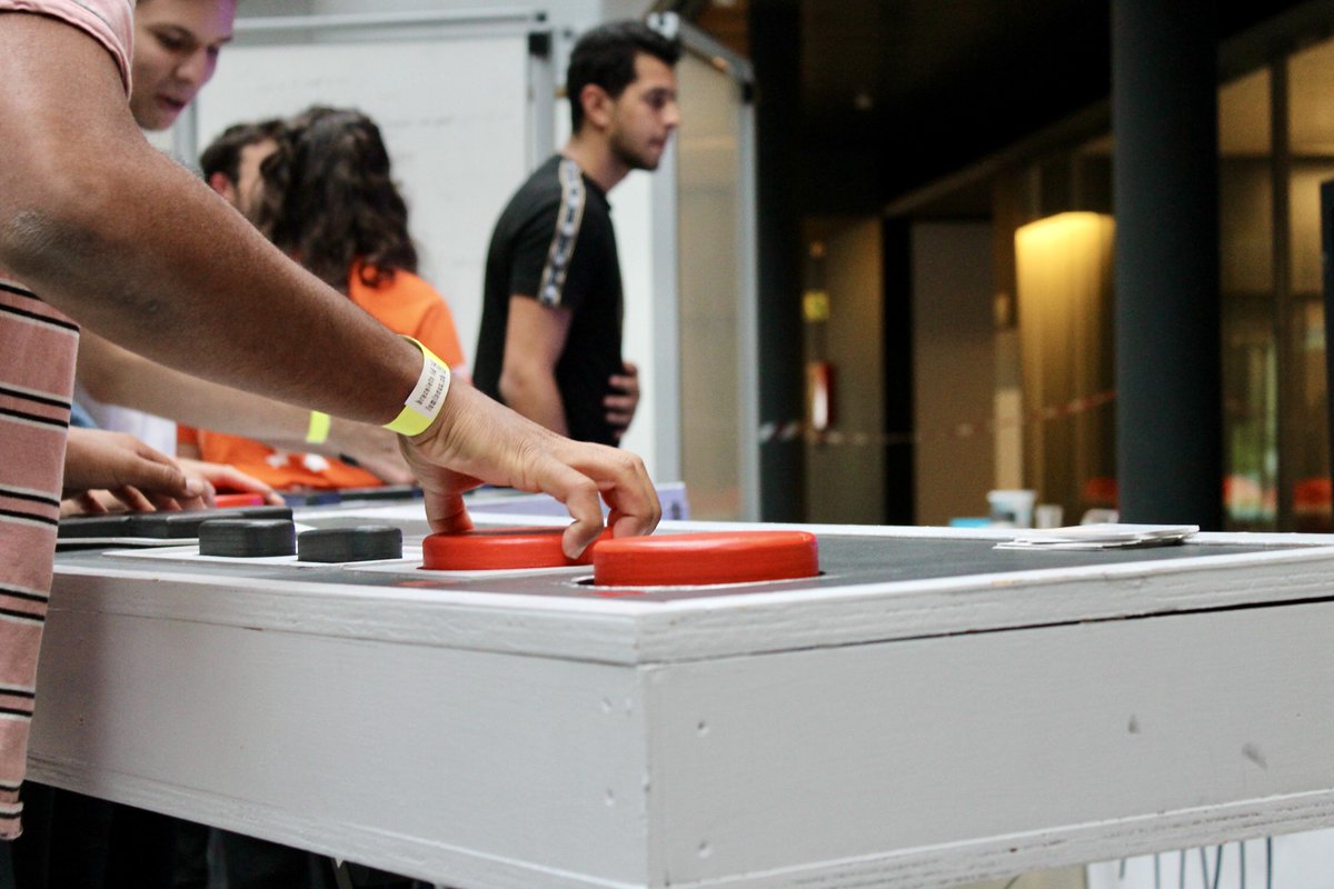 CLICGameStar's tweet image. On a adoré participer à Hello World 3 aux côtés de la @CLICepfl ! Merci à tou.te.s celles et ceux qui sont passé.e.s sur notre stand 🥰