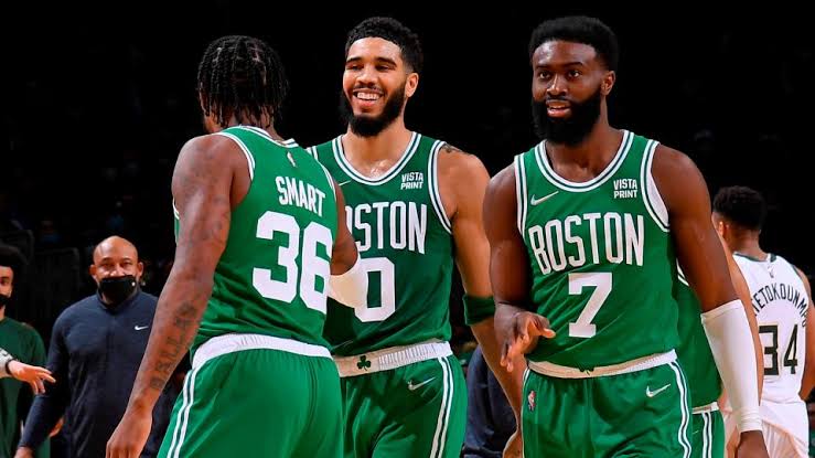 Nba.com'un güncellediği güç sıralaması: 1. Boston Celtics🔺 2. Milwaukee Bucks 3. Golden State Warriors🔻 4. Phoenix Suns 5. Utah Jazz🔺 ... 26) Indiana Pacers🔺 27. Detroit Pistons🔻 28. Orlando Magic🔻 29. Houston Rockets🔻 30) Oklahoma City Thunder🔻