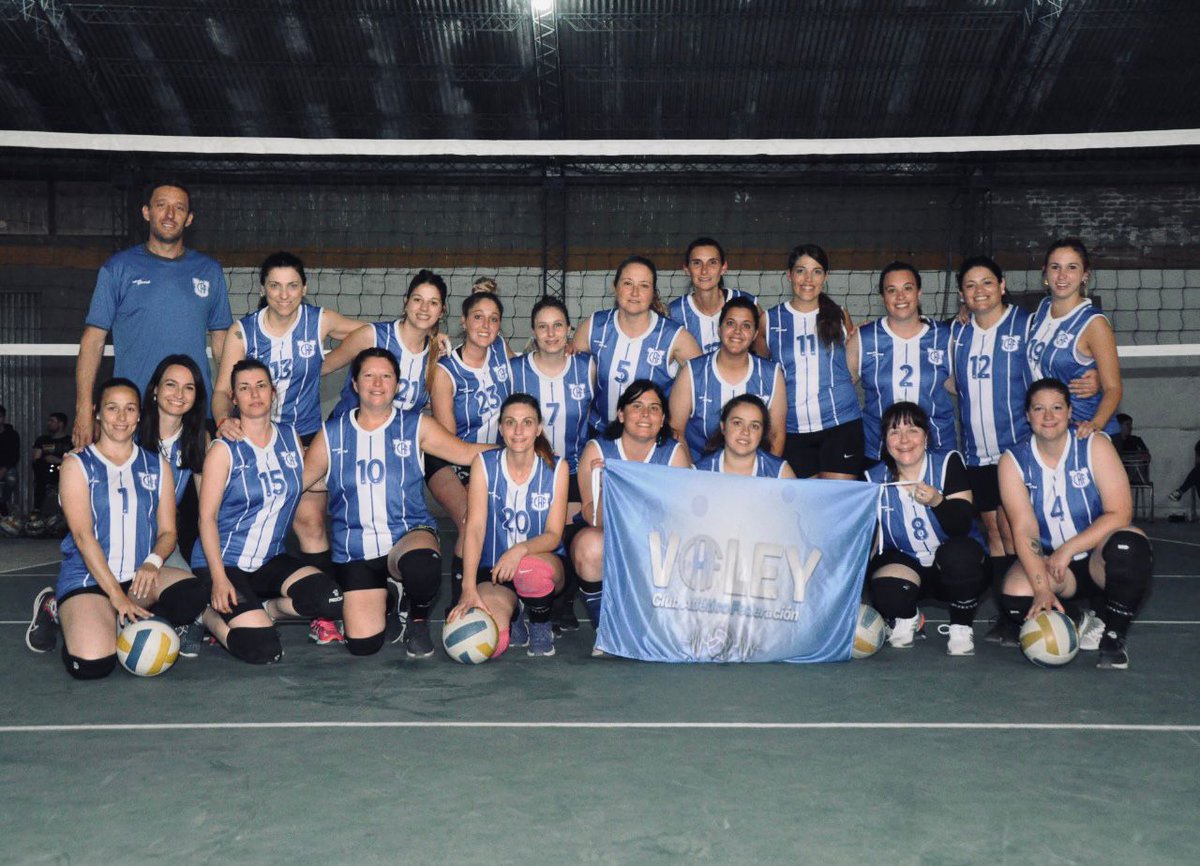 Resultados de la fecha 9 del Maxi recreativo AVSOS              
🔹️Federación A VS AIAM Zav
 (2 - 0)   
🔹️Fede A VS Federación B 
(2 - 0)   
Ganó ambos partidos  
🔹️Federación B VS Hur.LQQ
 (2 - 0)   
🔹Federación B VS Fede A 
(0 - 2)   
Ganó el primero. Perdió el segundo