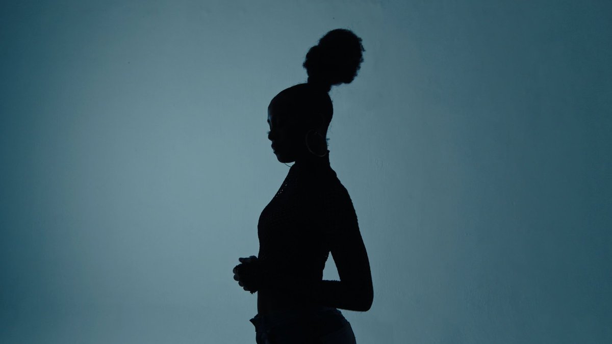baniwxrld_'s tweet photo. new project out !
@Cina_Soul “waiting visualizer” x @Camidoh 

directed by me. @baniwxrld_ 
[ purple child creations 2022 ] ™ https://t.co/lJHoovv4YW