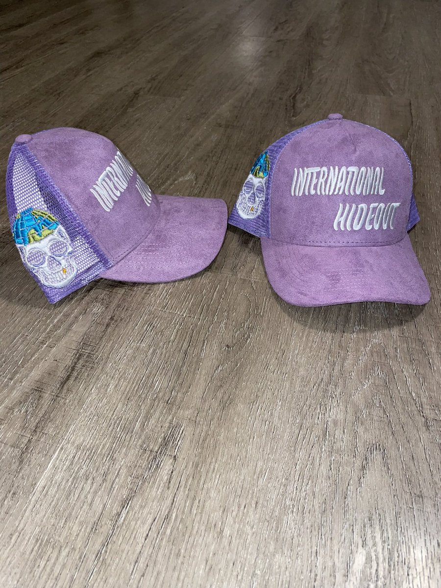 Go grab your trucker hat while you can internationalhideout.com link in bio.
Dm to purchase in portland for delivery