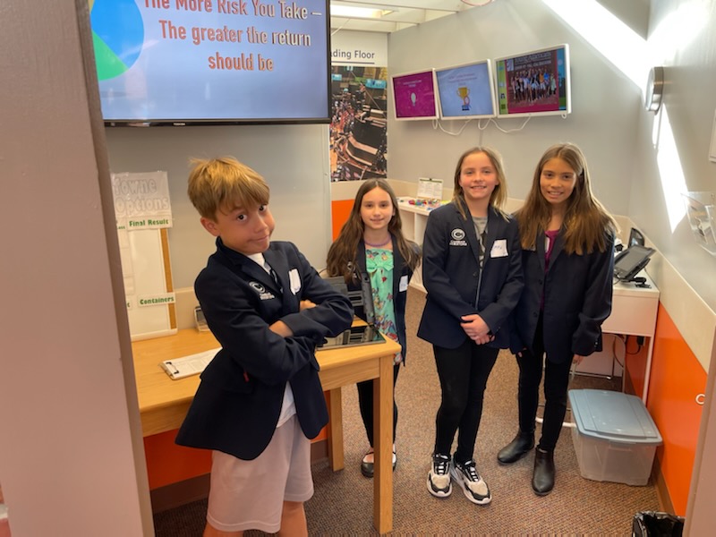 SCE_Principal's tweet photo. The SCE Young Ameritowne is up and running. This is such an AWESOME experience for our 5th grade students and teachers. Thank you @Adams12 for making sure EVERY 5th grade student in our district has access to this great learning experience. #GoEalges #MakeAProfit https://t.co/37BMownQzN