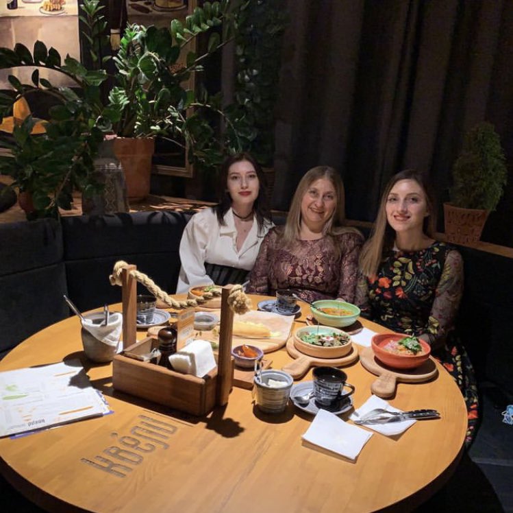 Health is the most important thing in one's life.❤️👩‍👧‍👧