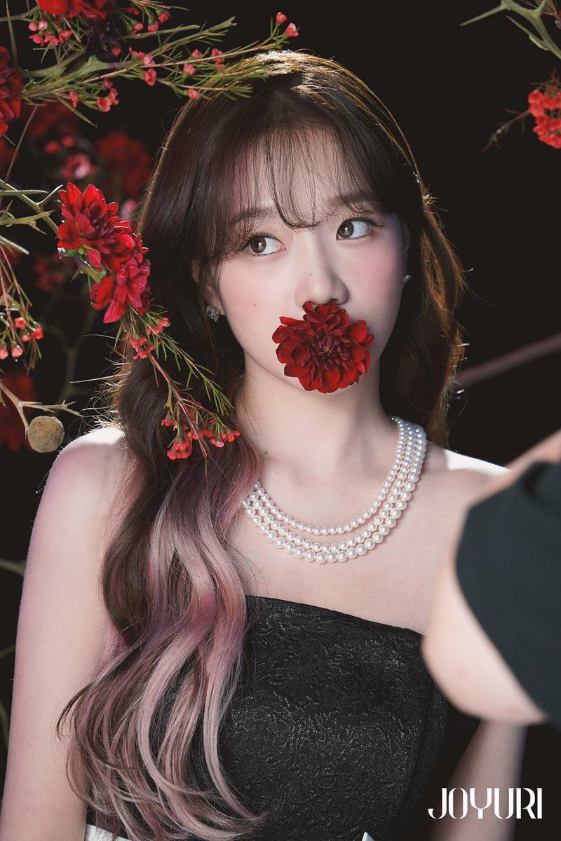 JoYuriBR's tweet photo. 📸 - 24.10.22 | Photoshot da YURI para a Genie Magazine: (1/3)

#조유리 #JOYURI #チョユリ #GLASSY https://t.co/O9HiYQK166