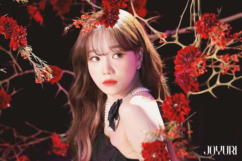 JoYuriBR's tweet photo. 📸 - 24.10.22 | Photoshot da YURI para a Genie Magazine: (1/3)

#조유리 #JOYURI #チョユリ #GLASSY https://t.co/O9HiYQK166