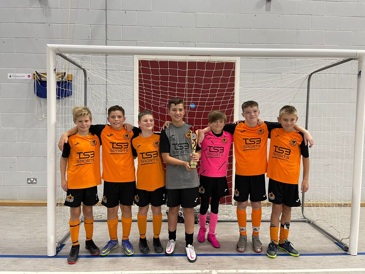 leicsfutsal's tweet photo. Congratulations to the winners from the power play festival 🏆👏 

▪️Under 9 winners- SFK

▪️Under 12 winners- City of Peterborough FC

▪️Under 15 winners- SFK

▪️Under 15/16 Girls winners- City of Peterborough FC https://t.co/KreokGpCB1