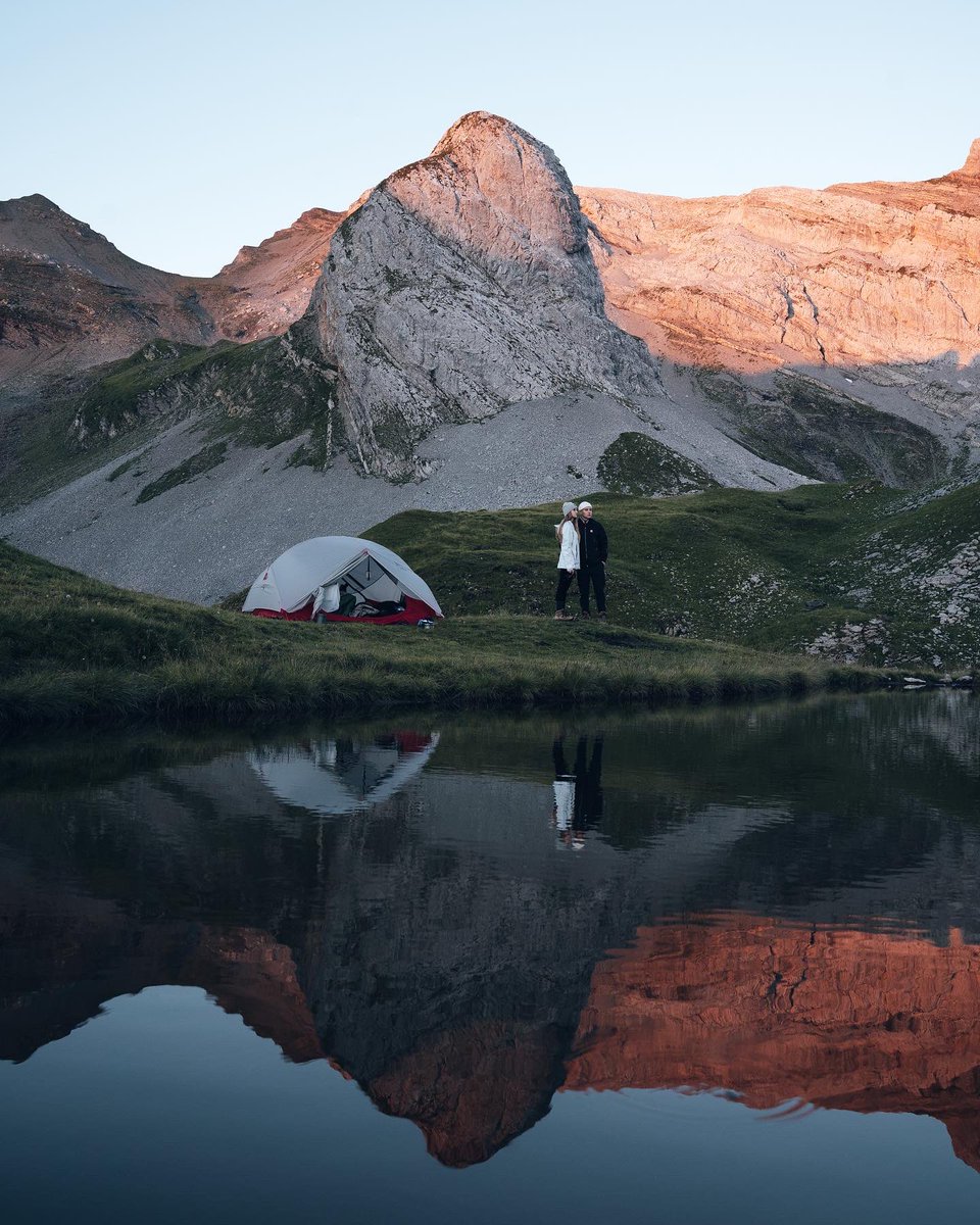 Stephanthm's tweet photo. #switzerland https://t.co/EvmFpl7hWd