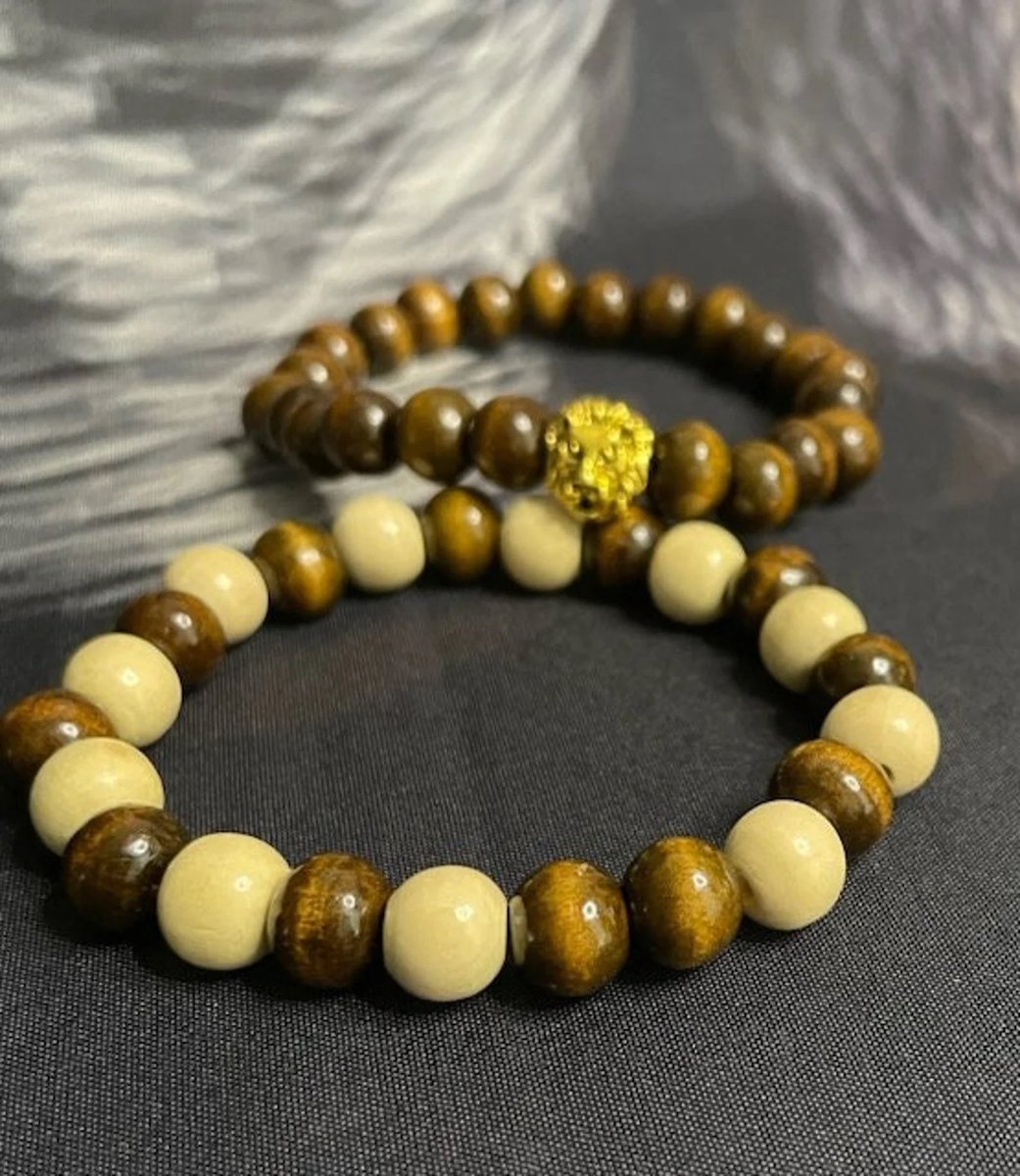 CreativitySI's tweet photo. Please check out https://t.co/sU4XSF0StR and order your fashionable beaded bracelet! #bracelet #beaded #etsyshop #etsy #BlackOwned https://t.co/l9L9FkvyhB