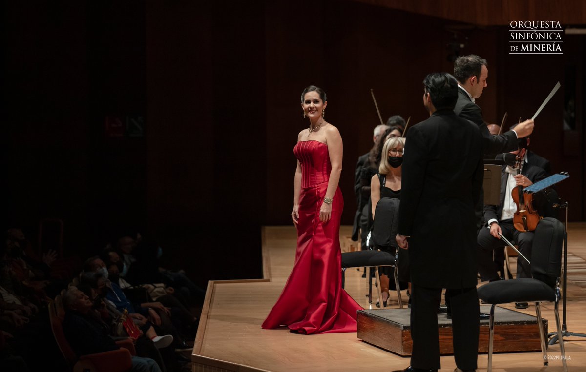 orquestamineria's tweet photo. Esto ha sido un poco de lo que se vivió en nuestros conciertos de Carmina Burana en la Sala Nezahualcóyotl y en el Teatro Ángel y Tere Losada. 

¡Gracias por tanto cariño querido público! 

Les ❤️ mucho. https://t.co/WuwGpPS3Yl