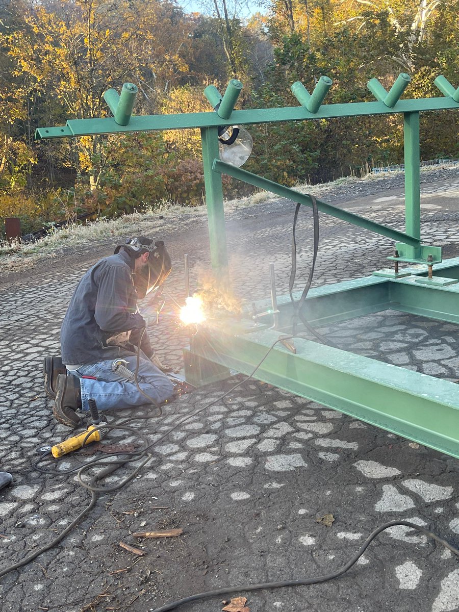 IndustrialWV's tweet image. What&apos;s new at Indres?! We just installed our brand-new Anglemaster. We&apos;re excited to get this new piece of machinery up and running and also to get our guys through some training! #Indres #anglemaster