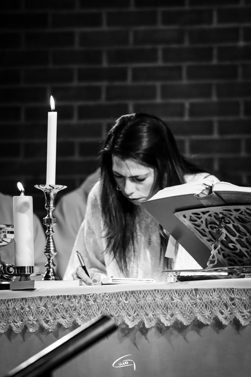 photos_guio's tweet photo. Profesión religiosa de @SandraMilenaid https://t.co/pu9szJGbWO