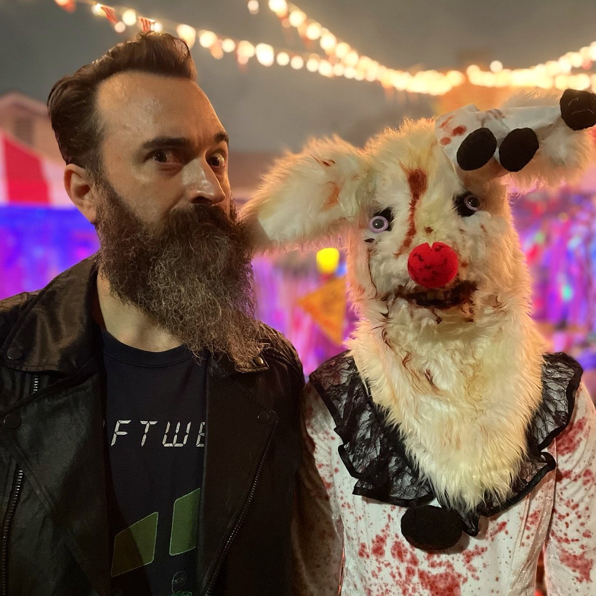 Jon_Schnitzer's tweet photo. Happy spooky season.
#creepy #Halloween2022 https://t.co/I2dH5EVWST