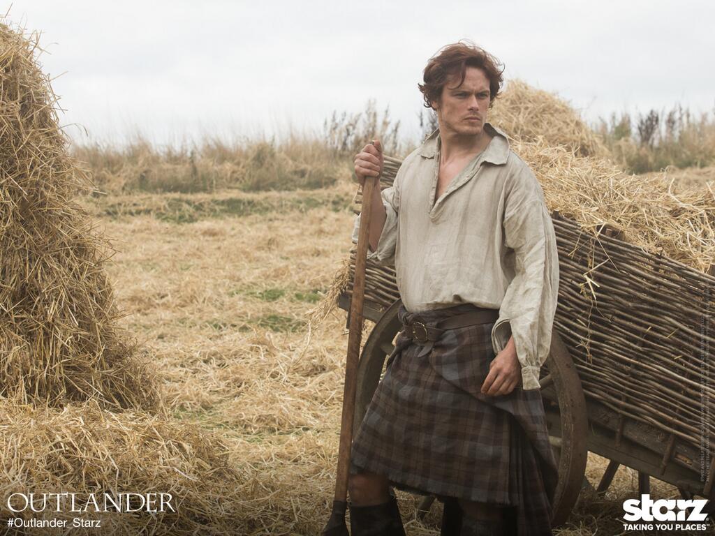 ZoeyCatBell's tweet photo. On this day 7 years ago  @Outlander_STARZ unveiled the first image of actor @SamHeughan portraying Jamie Fraser!!! King of ALL Men and the rest is history!! We are forever grateful!!! 🤗🤗🤗 https://t.co/xYrOU6cgOW