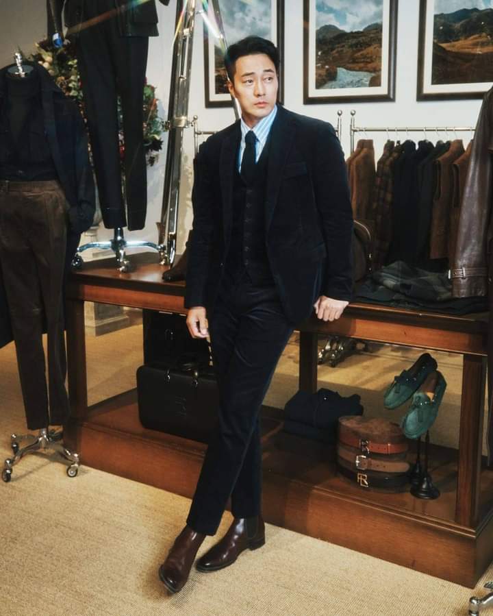 Hind255's tweet photo. [Update] 21102022 So Ji Sub  in "Ralph Lauren" event ( thanks to credit)
#소지섭 #SOJISUB
#영화 #자백 #제작보고회
#유민호 #10월26일 #개봉
#51K #51K스타그램 https://t.co/g80Kg1pY1k