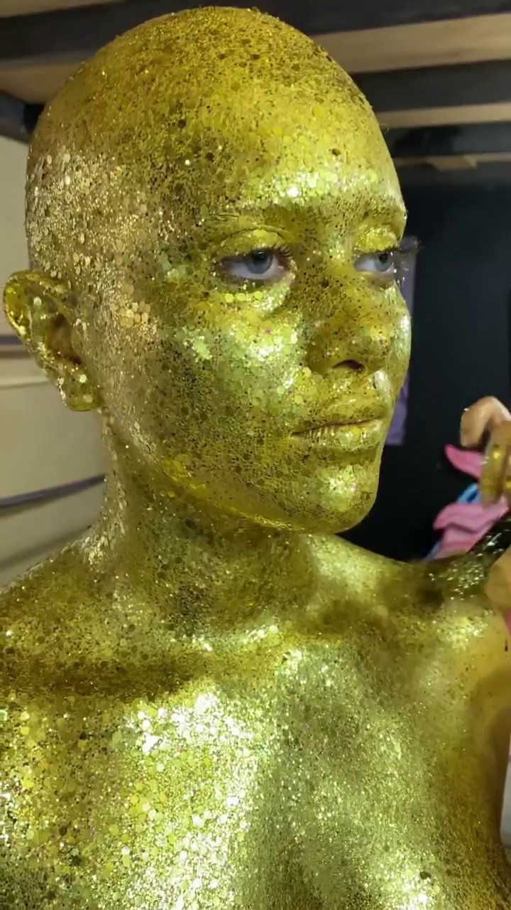 Ayeshapet on Twitter "bodypaint glitter glittergirl glitterbody