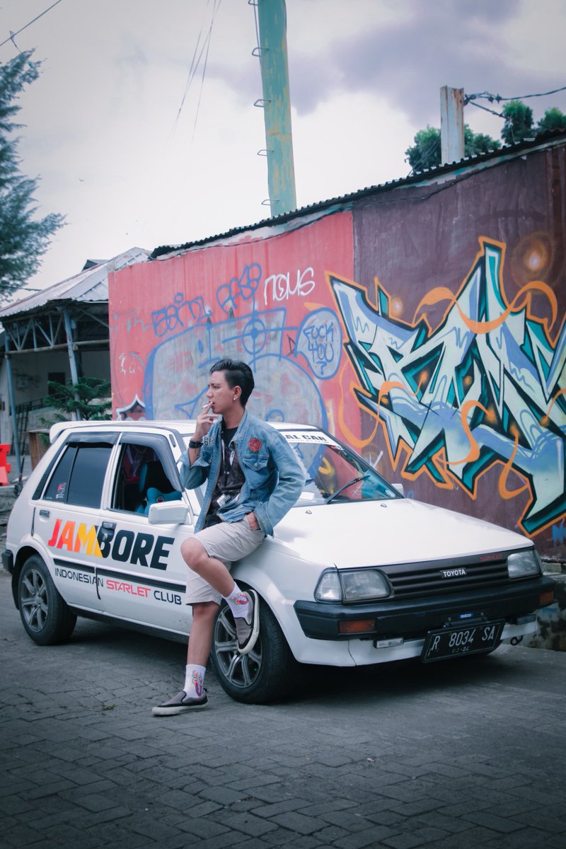 OsdRachmat's tweet photo. Aku gak ganteng, tapi aku keren :v jhahahaa https://t.co/j3mzKUjujJ