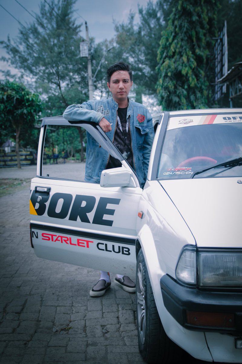 OsdRachmat's tweet photo. Aku gak ganteng, tapi aku keren :v jhahahaa https://t.co/j3mzKUjujJ