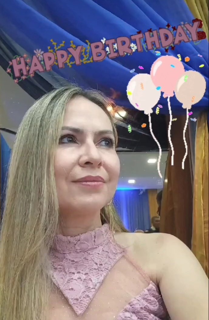 sanzparadisepy's tweet photo. Hoy da una vuelta más al sol nuestra bella @luciamuve !!!!🎉🎊🎉🎊 Muchas felicidades Lucy!!! Que sea un año maravilloso y lleno de metas cumplidas!!! Te queremos mucho!!!
@alejandrosanz súmate al festejo de #LookingForParadisePy , no podés faltar 🎂♥️🥂 https://t.co/0MLckruwRQ
