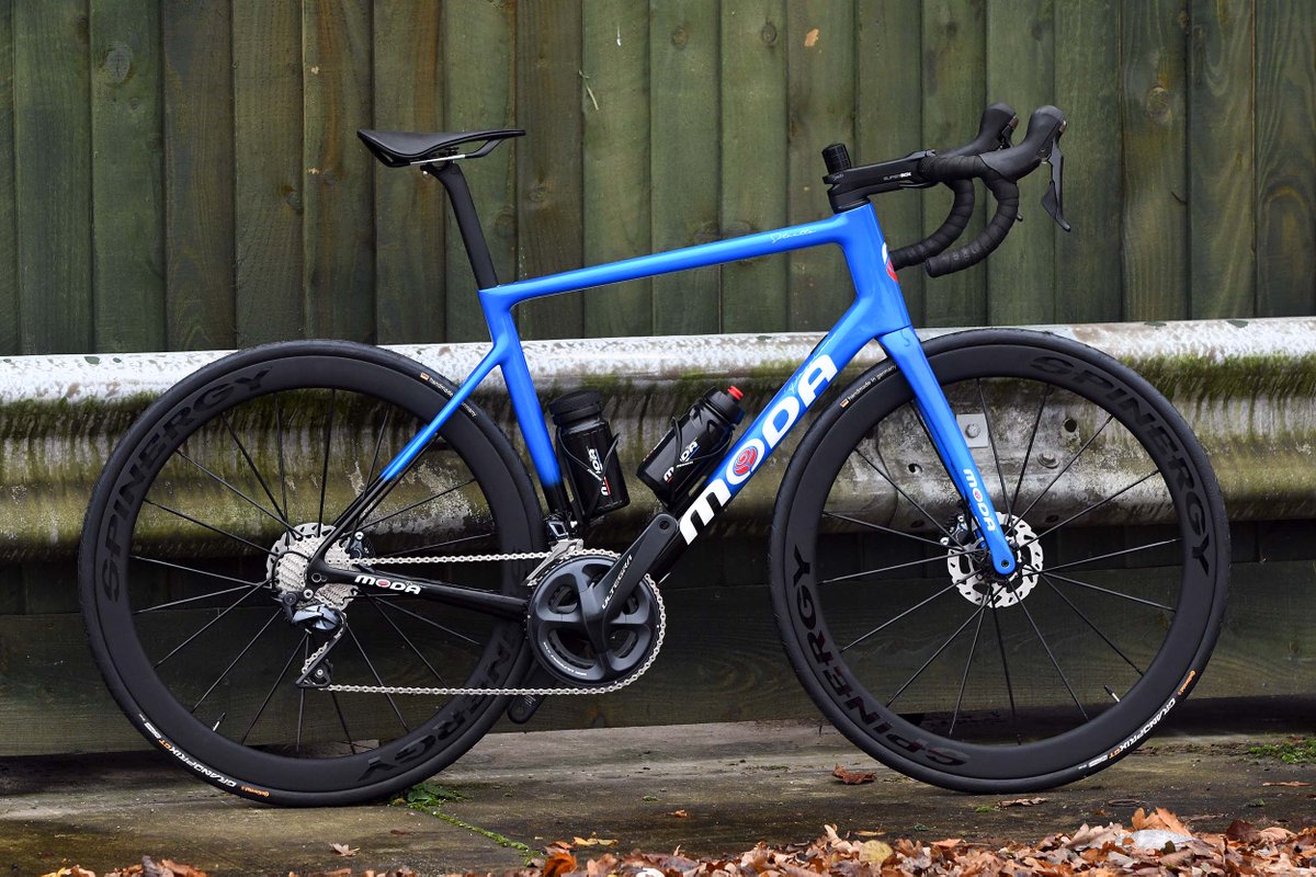 British Cycle Sport (@velouk) on Twitter photo BIKE REVIEW: Geoff Caton, a club rider who enjoys long rides, climbing hills ambitions to ride faster, reviews the <a href="/moda_bikes/">Moda Bikes 🌹</a> ‘Stretto’ velouk.net/2022/10/24/bik…
#Moda #ModaBikes #Review BIKE REVIEW: Geoff Caton, a club rider who enjoys long rides, climbing hills ambitions to ride faster, reviews the <a href="/moda_bikes/">Moda Bikes 🌹</a> ‘Stretto’ velouk.net/2022/10/24/bik…
#Moda #ModaBikes #Review