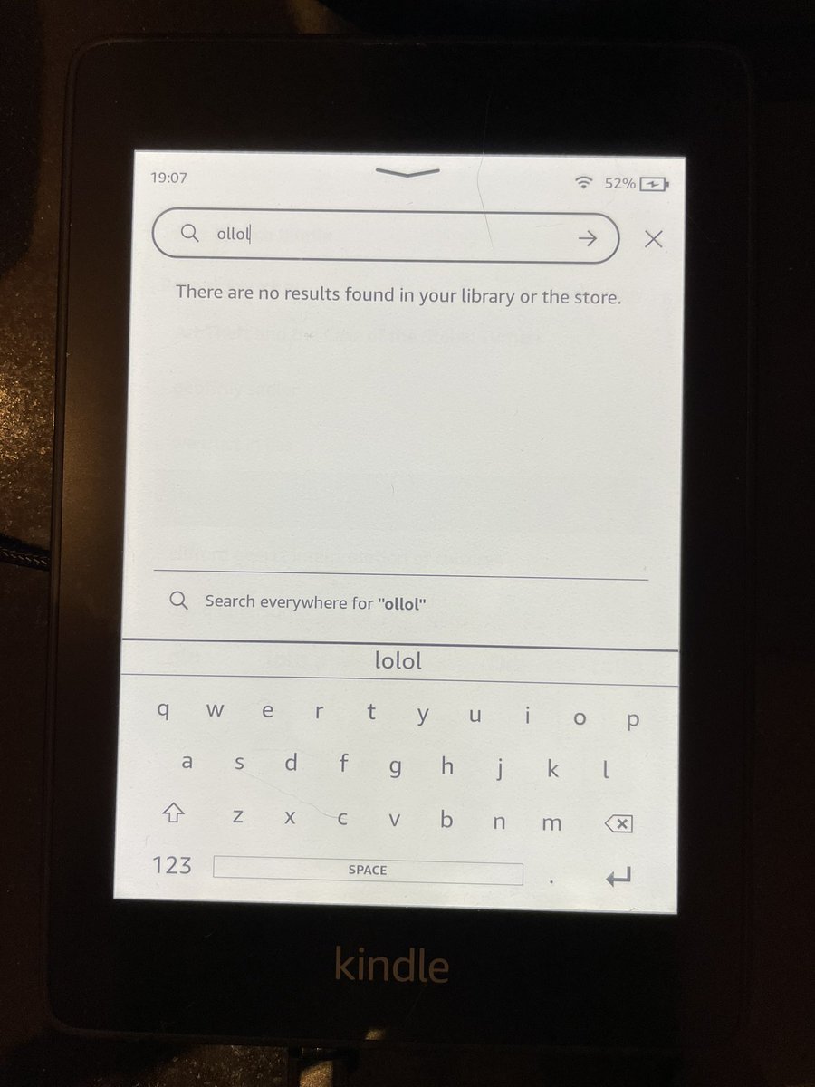 TheMuseumGuide's tweet photo. Our cat Ellwood has just (yes, honestly!) typed this on my Kindle - comment on the Tory nullection? 😹 https://t.co/7M6ma0eBPi