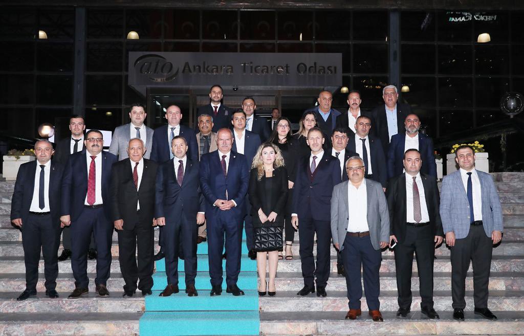 Siirt TSO (@siirttso) on Twitter photo Başkanımız Sn <a href="/guvenkuzu56/">Güven Kuzu</a>, yeni dönem Meclis ve Yönetim Kurulu üyelerimizle birlikte 8 Kasım’da gerçekleşecek olan Ankara Ticaret Odası seçimleri için ATO Başkanı hemşerimiz Sn <a href="/GurselBaran/">Gürsel Baran</a>’a destek ziyaretinde bulundu.
Başkan Baran, ziyaretten duyduğu memnuniyeti dile getirdi. Başkanımız Sn <a href="/guvenkuzu56/">Güven Kuzu</a>, yeni dönem Meclis ve Yönetim Kurulu üyelerimizle birlikte 8 Kasım’da gerçekleşecek olan Ankara Ticaret Odası seçimleri için ATO Başkanı hemşerimiz Sn <a href="/GurselBaran/">Gürsel Baran</a>’a destek ziyaretinde bulundu.
Başkan Baran, ziyaretten duyduğu memnuniyeti dile getirdi.