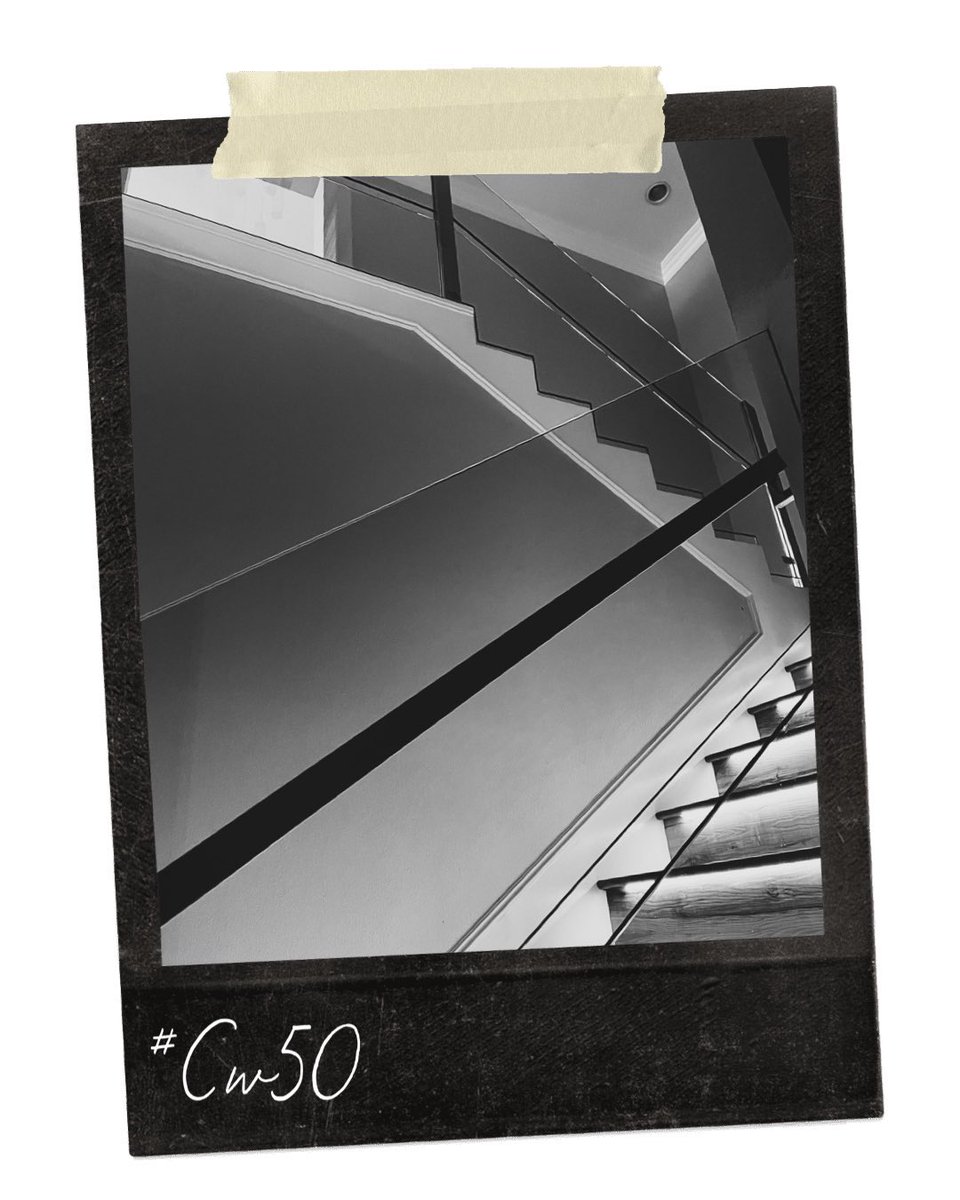 Cw_Doors's tweet photo. Timeless ✨ 

📍On location in Santa Clarita for a custom glass staircase. 

Looking for quality that lasts? Contact us today to learn more about our products for your home. 

📱https://t.co/mxmx4GMok9

#Cw50 | #Design | #InteriorDesign https://t.co/1in1SvgYYW