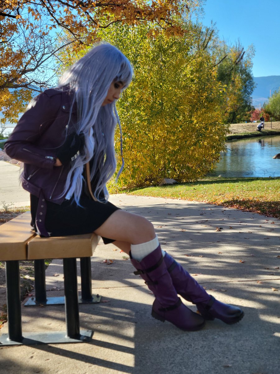 kellyiamcreate's tweet photo. I did a Kyoko Kirigiri cosplay for Halloween here's some pictures and me putting it on.
https://t.co/rEgZfAN7x4 https://t.co/MFSelbh8ky