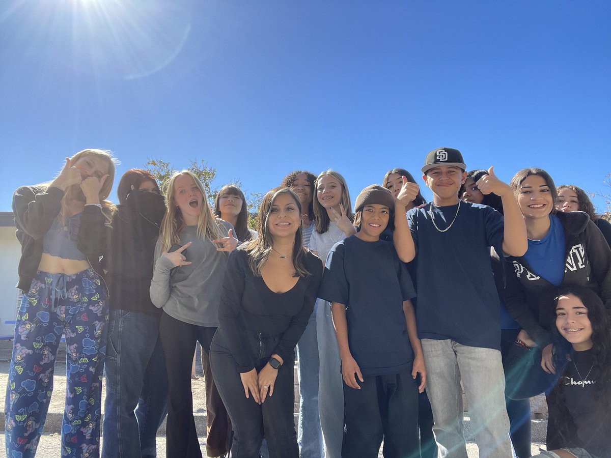 My WEB leaders and decided to wear all black or all blue for monochromatic day! #spiritweek 💙🖤 <a href="/VIDASHARKS/">VIDA (6-8 Magnet)</a>