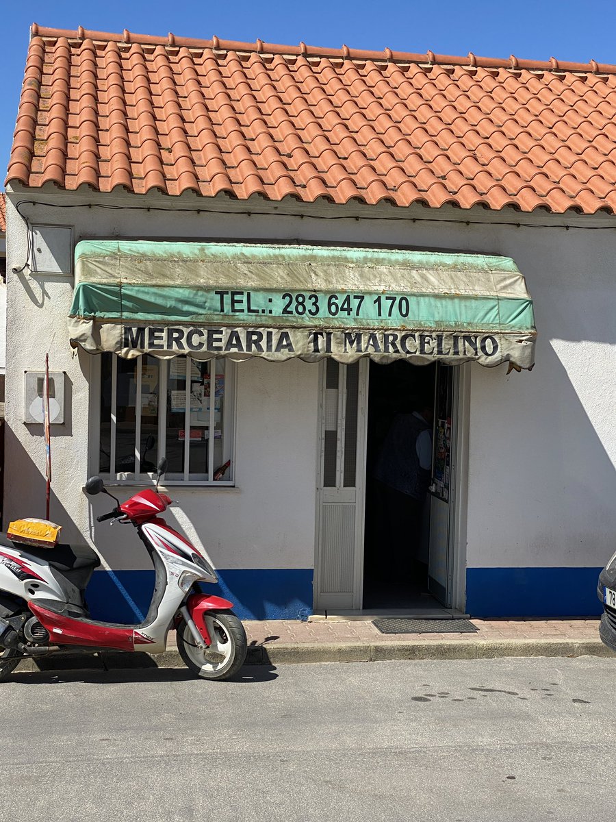 long_ways's tweet photo. These small markets along the Rota Vicentina were our lifeline. Everything you needed, cheese, apples (amazing) and water! #hikingadventures #rotavicetina #longways https://t.co/cOqbgO1dcr