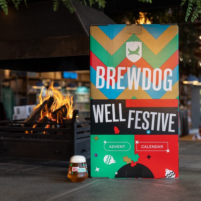 In zwei Monaten ist schon wieder Weihnachten😜!
Bei uns wird es jetzt schon festlich mit unserem BrewDog Adventskalender🎄!
Auf Euch warten 24 leckere BrewDog Biere- inklusive eines Tasting Glases🍻.
Ab heute hier bei uns in der Bar erhältlich!
Nur solange der Vorrat reicht.