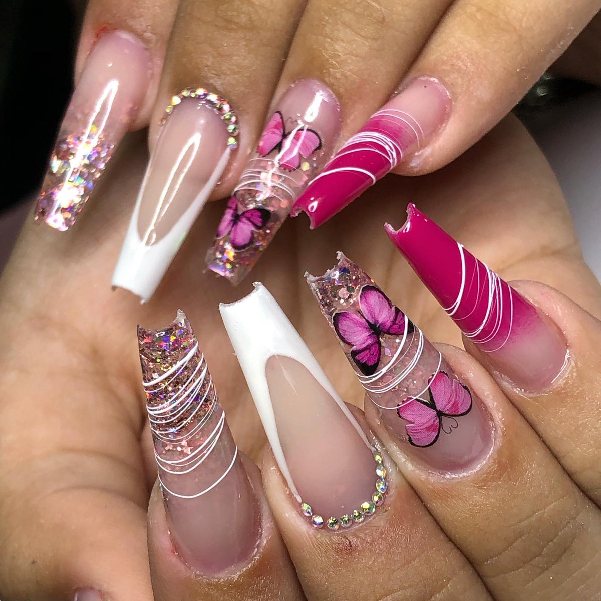 onenailsinspo's tweet photo. 📸 nathtavaresnails https://t.co/Od1iDP1Yds