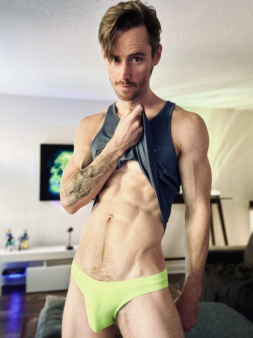 60% sweet 40% spicy. But the ratio is fluid. https://t.co/cuypKEEgPP