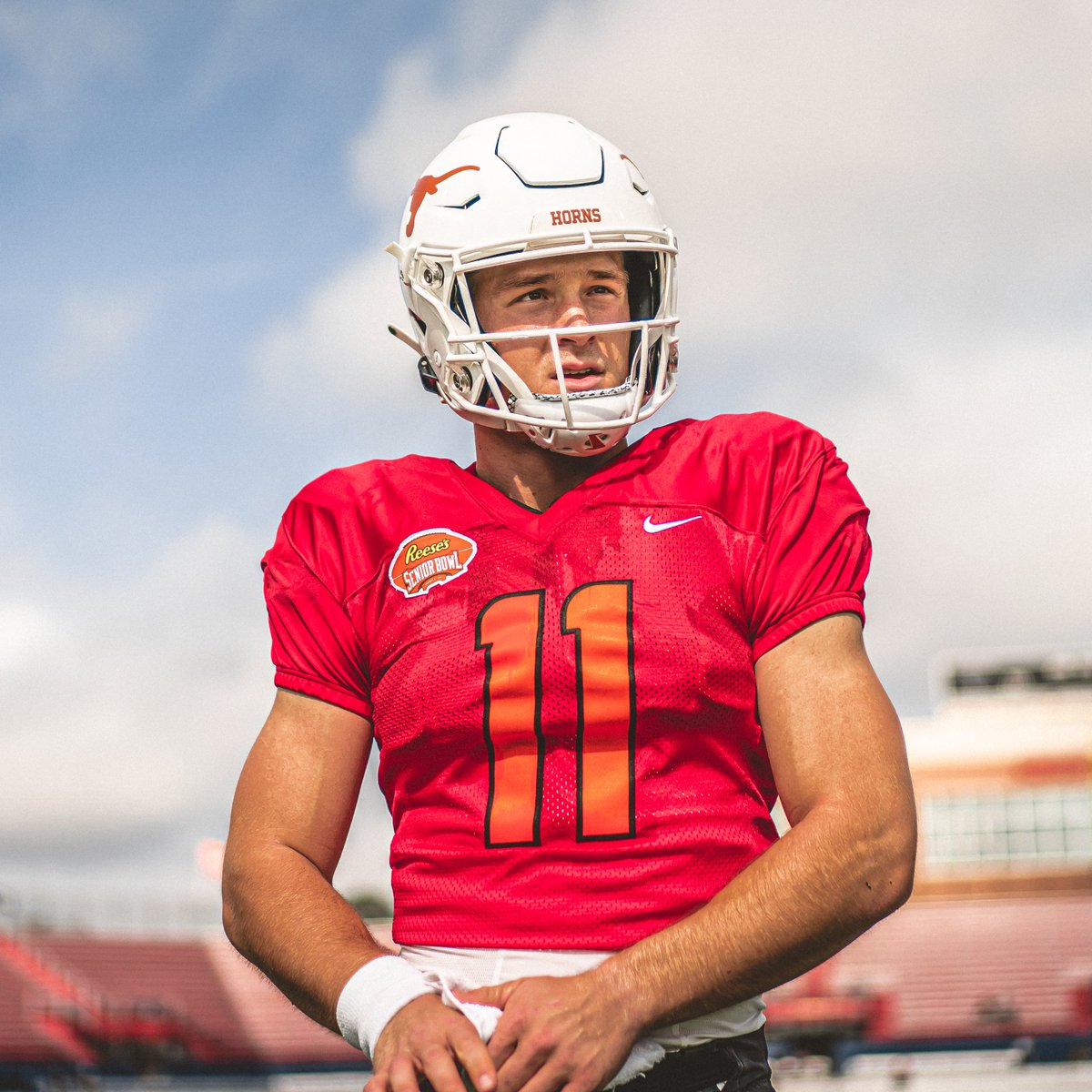 💪 So far, 18 Senior Bowl QBs have started a game this regular season for their NFL team... @sehlinger3 becomes the 19th. Congrats Sam and good luck this week! #ForTheShoe #HookEm 🤘 #TheDraftStartsInMOBILE™️