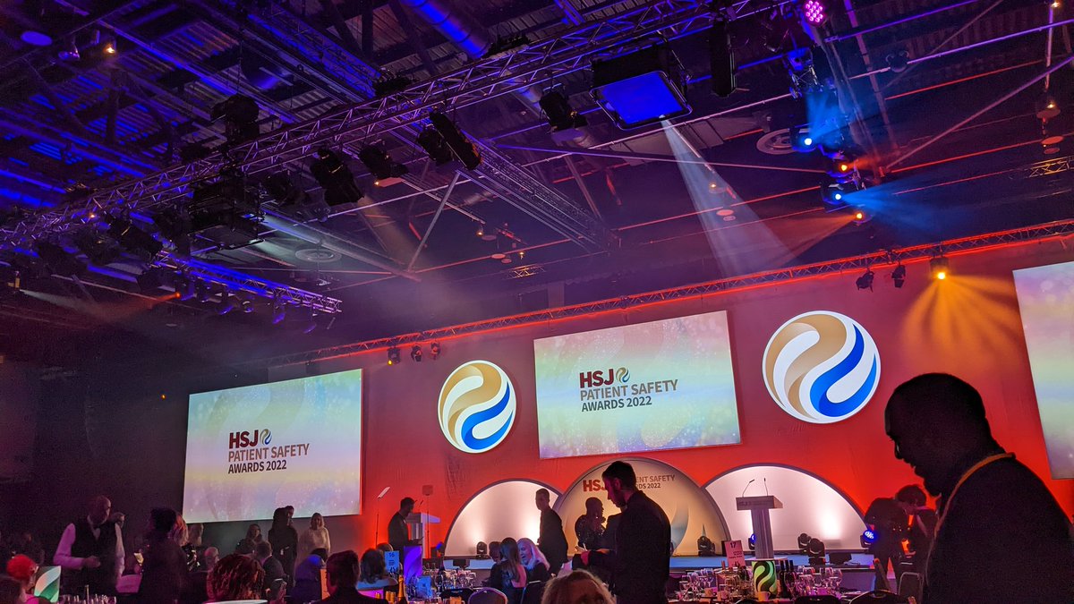 Helen Williams tweet media