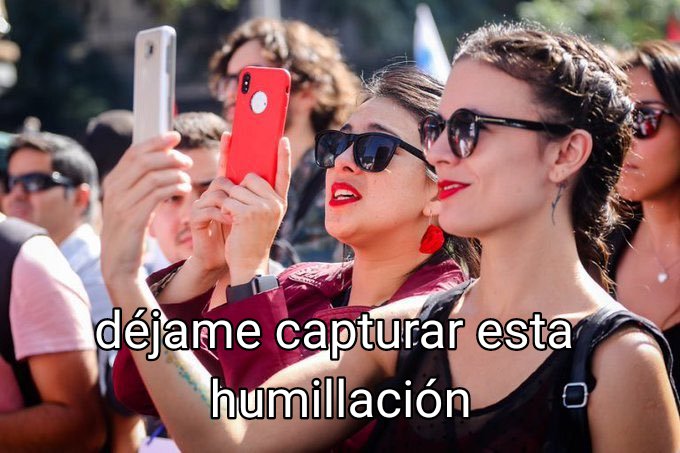 mutante321's tweet photo. @ClauDePizan @GobiernodeChile Mmmm... la dignidad del cargo de @camila_vallejo no está en duda. 
Su perfil sí @ClauDePizan. pues parece ser una de las tantas cuentas instrumentales Bot 🤖 usadas en la macabra y exitosa #OperacionRechazo. https://t.co/dfSQmIuS3s