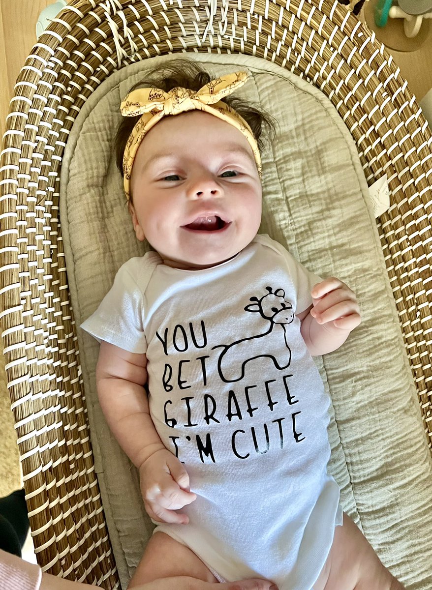 reckingballll's tweet photo. Please excuse me while I obsess over my niece 🥹🥹🥹 https://t.co/AvwsEBFpSU