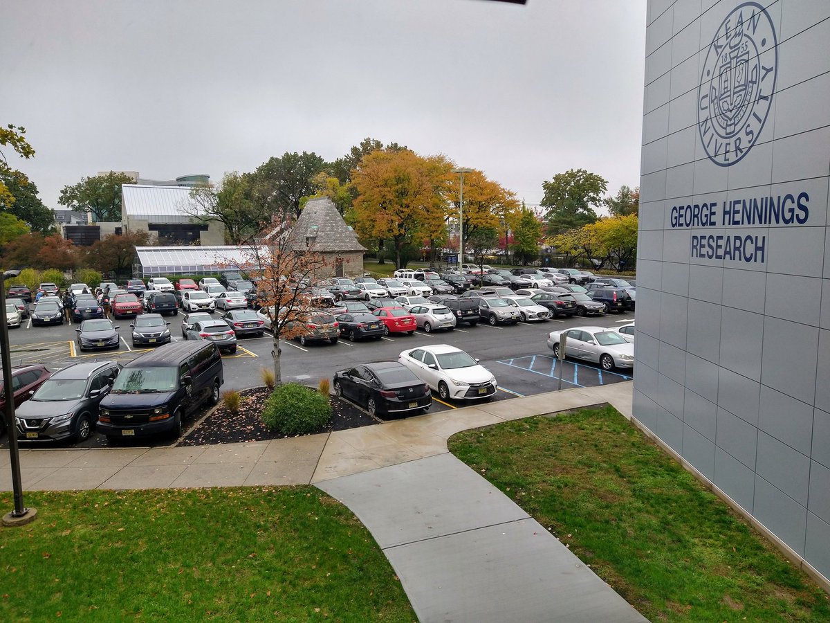 SupratikKar's tweet photo. The view from my office which helps me to thrive hrs after hrs! Although Diwali, but I can get peace through work! Happy Diwali guys! Hope the festival of lights bring lots of joy and happiness! @KeanUniversity https://t.co/B1BolWd1do