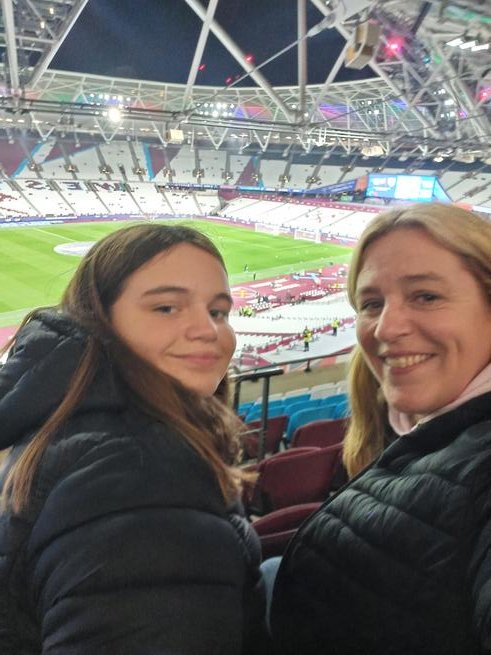 jobean116's tweet photo. #COYI @WestHam Monday night at the Olympic stadium doesn't get any better than this!!! https://t.co/cReBe0jvgF