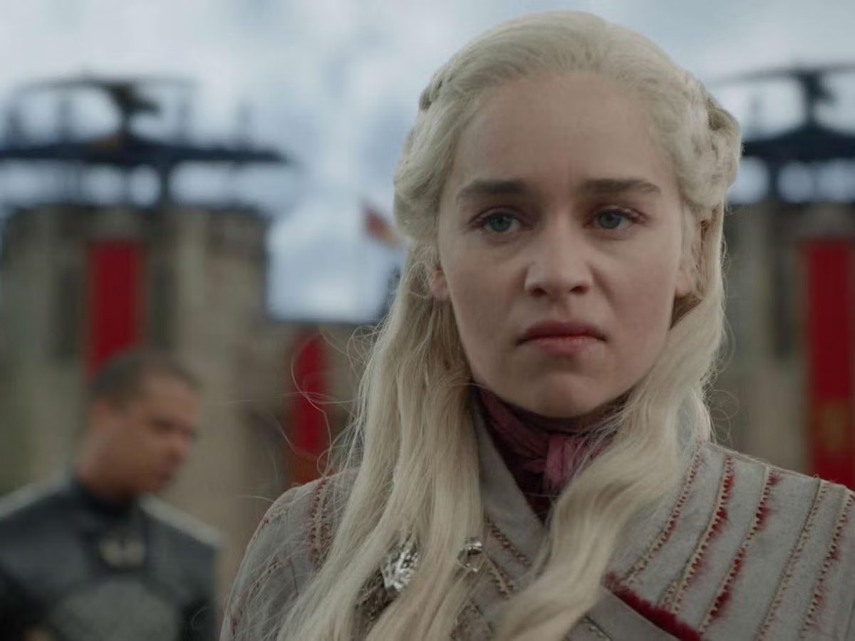 GameOfThroneFR's tweet photo. Look exactly the same, prête à tout détruire  #HouseOfTheDragonEp10 https://t.co/dxPQvm5uIv