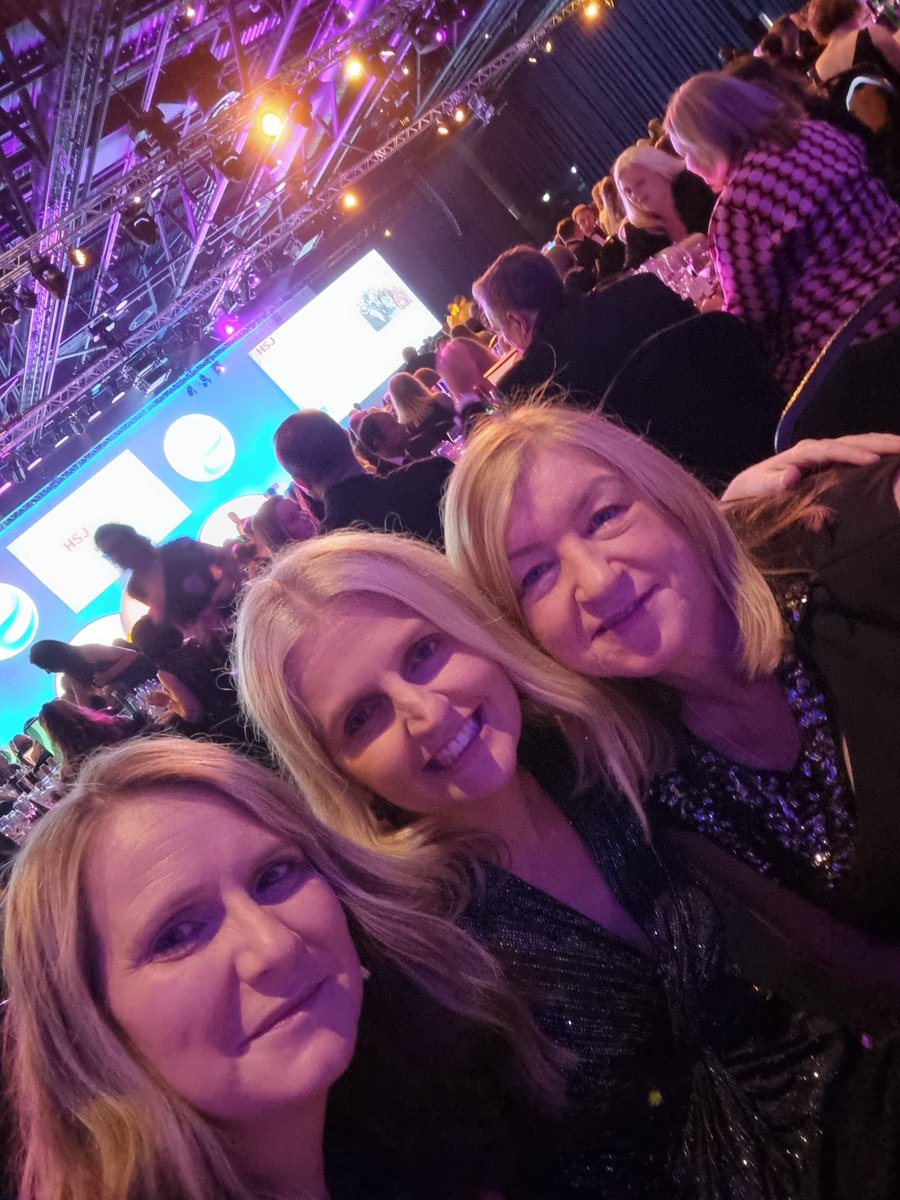 HelenwalkerIan's tweet photo. @HSJptsafety @PhuocDuong17 @AlderHeyInnov @HeartCentreAld1 @AlderHey 
HSJ awards time!🤩 Littlehearts@home https://t.co/NTzbZitkkg