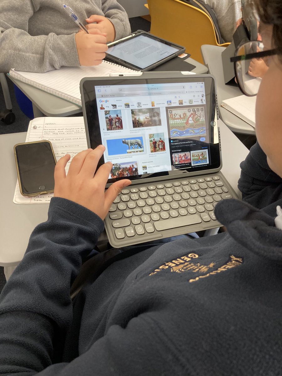 ludovic33426400's tweet photo. I “Wonder how is Romulus?” Let the students discover a topic with not directions and they will do Wonderful things 🤩🤩🤩 #Keepwondering #Latinclass #GenesisatXaverian #thankyouTeamwondering https://t.co/TNPmzpZk1o